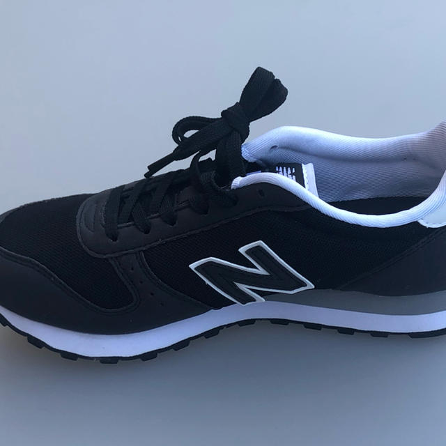 New Balance(ニューバランス)のニュー・バランス311スニーカー25cm レディースの靴/シューズ(スニーカー)の商品写真