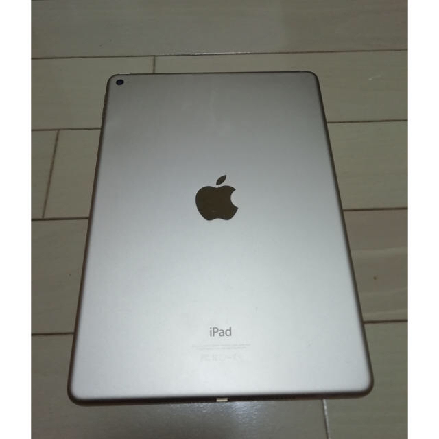 iPad(アイパッド)のiPad Air2 本体 Wi-Fi 本体　おまけ付き スマホ/家電/カメラのPC/タブレット(タブレット)の商品写真