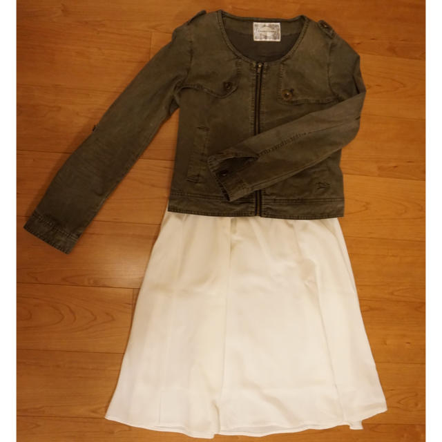 LOWRYS FARM(ローリーズファーム)の白シフォンスカート レディースのスカート(ひざ丈スカート)の商品写真