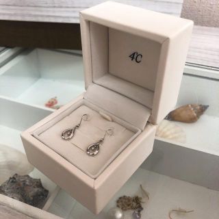 ヨンドシー(4℃)の4℃ 雫ピアス(ピアス)
