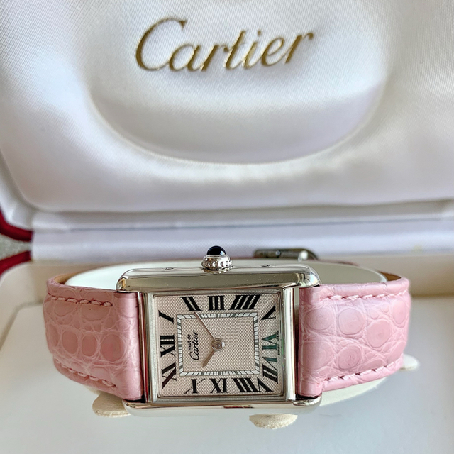 Cartier(カルティエ)のチャミー様専用❣️カルティエ 新型 マストタンク ピンク　Dバックル　腕時計 レディースのファッション小物(腕時計)の商品写真