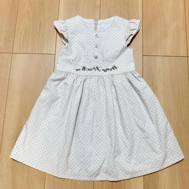 Tartine et Chocolat(タルティーヌ エ ショコラ)のほぼ未使用　Tartine et Chocolat ワンピース100cm キッズ/ベビー/マタニティのキッズ服女の子用(90cm~)(ワンピース)の商品写真