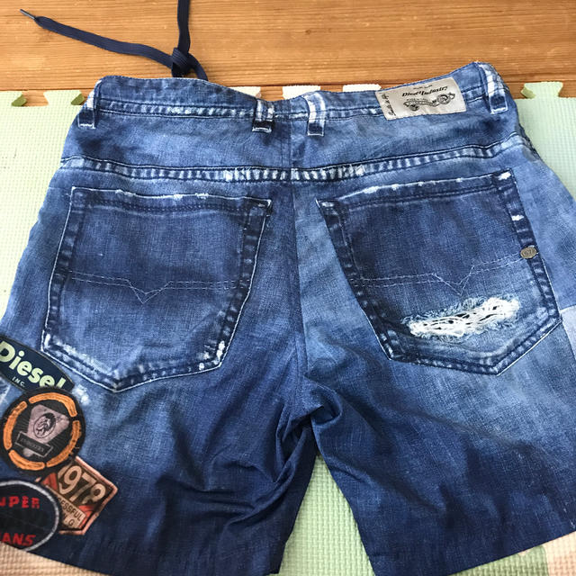 DIESEL(ディーゼル)のディーゼル　スイムパンツ　28 メンズの水着/浴衣(水着)の商品写真