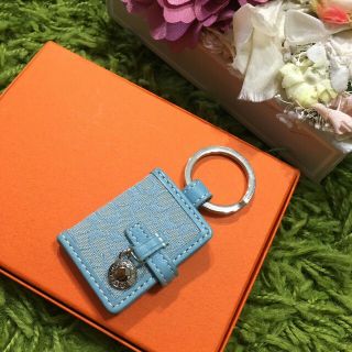 コーチ(COACH)のコーチcoach レディキーホルダー　チャーム(キーホルダー)