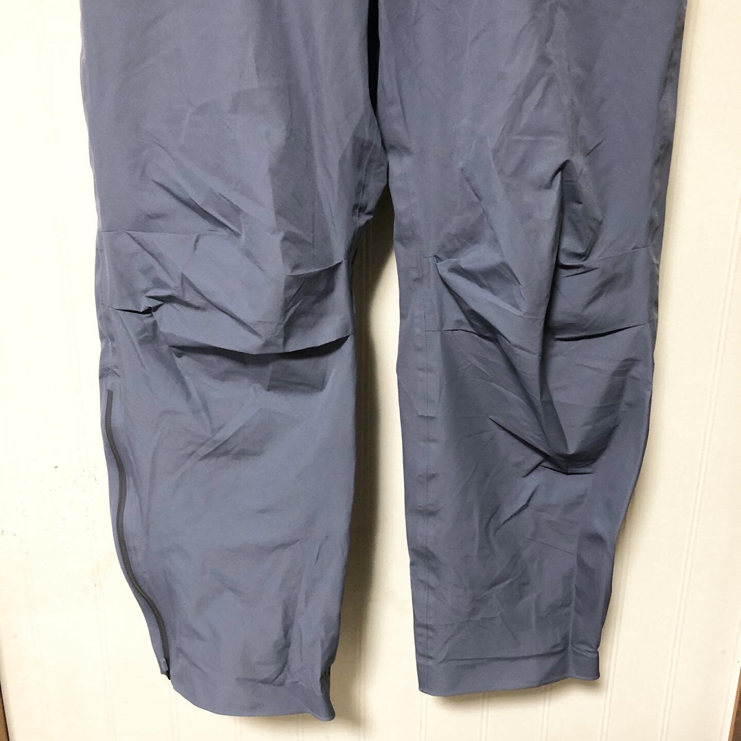DESCENTE - 定価2.8万❗️DESCENTE ナイロンパンツ パッカブル DESCENTE - 定価2.8万❗️DESCENTE ナイロンパンツ パッカブル