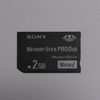 ソニー(SONY)のソニー　メモリースティック　PRO DUO MAGICGATE 2GB(PC周辺機器)