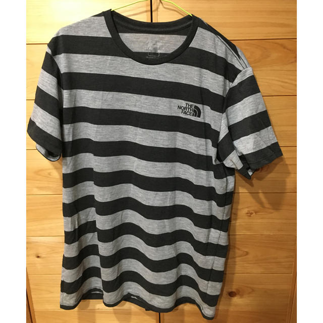 THE NORTH FACE(ザノースフェイス)のノースフェイス　Ｔシャツ　ボーダー　XL メンズのトップス(Tシャツ/カットソー(半袖/袖なし))の商品写真