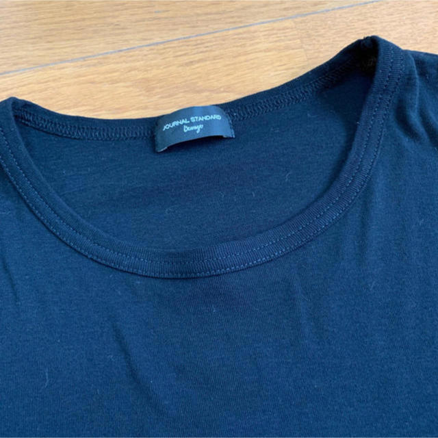 JOURNAL STANDARD(ジャーナルスタンダード)のジャーナルスタンダード カットソー 黒 メンズのトップス(Tシャツ/カットソー(半袖/袖なし))の商品写真