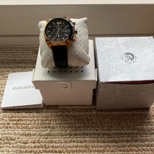 DIESEL(ディーゼル)のディーゼル　時計　DZ4297 ピンクゴールド メンズの時計(腕時計(アナログ))の商品写真