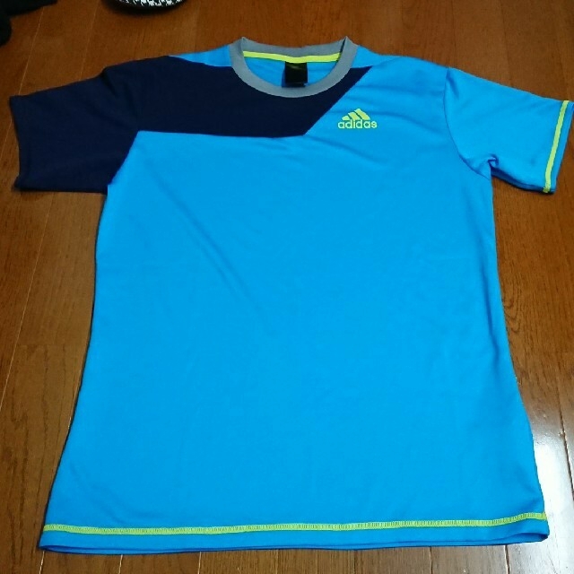 adidas(アディダス)のadidas ドライTシャツ Lサイズ スポーツ/アウトドアのランニング(ウェア)の商品写真