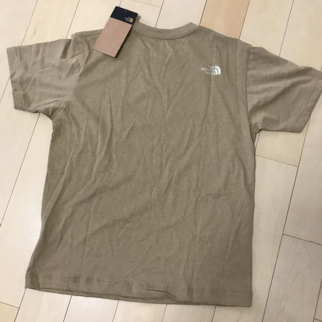 THE NORTH FACE(ザノースフェイス)の【新品未使用】ノースフェース SIMPLE LOGO POCKET TEE メンズのトップス(Tシャツ/カットソー(半袖/袖なし))の商品写真