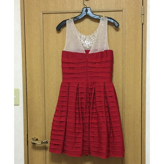 BCBGMAXAZRIA(ビーシービージーマックスアズリア)のインポートドレス 押切もえ着用 レディースのフォーマル/ドレス(ミディアムドレス)の商品写真