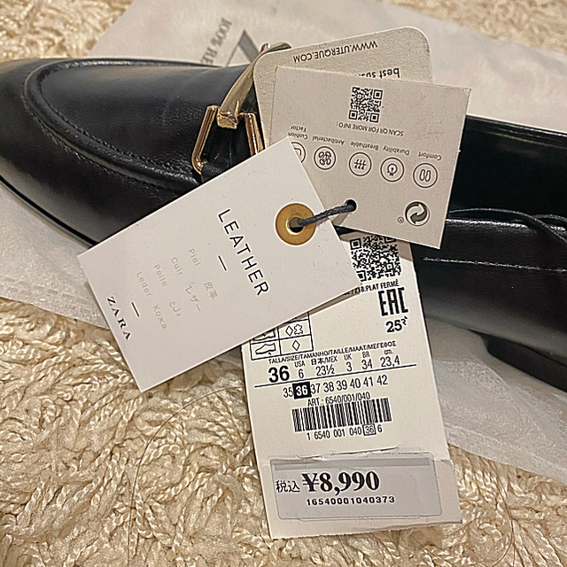 ZARA(ザラ)のZARA 本革　ローファー　36(23.5)サイズ レディースの靴/シューズ(ローファー/革靴)の商品写真