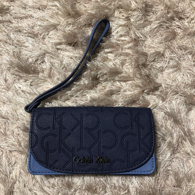 Calvin Klein(カルバンクライン)のカルバンクライン　正規品　小物入れ　美品 メンズのファッション小物(コインケース/小銭入れ)の商品写真