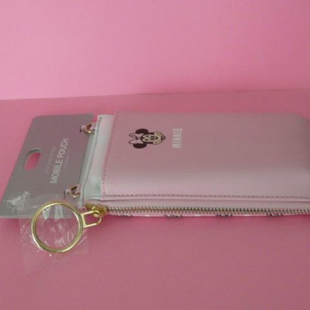 Disney ミニー モバイルポーチ スマホポーチ ディズニーストアの通販 By Dダック23 S Shop ディズニーならラクマ