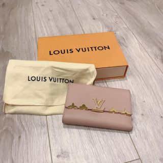 ルイヴィトン(LOUIS VUITTON)のlouis vuitton ルイヴィトン カプシーヌ コンパクト マグノリア(財布)