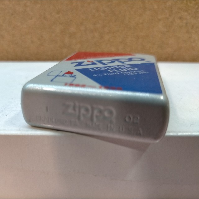 山 莉緒専用　ZIPPO   オイル缶柄   未使用 メンズのファッション小物(タバコグッズ)の商品写真