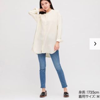 ユニクロ(UNIQLO)のyuu様ユニクロ　リネンブレンドスタンドカラーチュニック　xs オフホワイト(シャツ/ブラウス(長袖/七分))