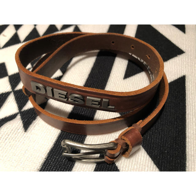 DIESEL(ディーゼル)の美品 ✧DIESEL✧ ベルト スキニースマート レディースのファッション小物(ベルト)の商品写真