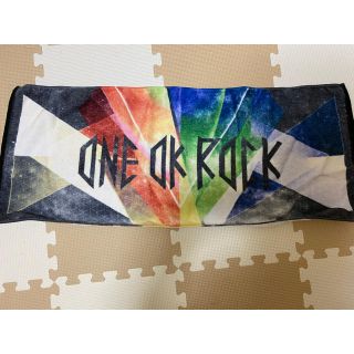 ワンオクロック(ONE OK ROCK)のONE OK ROCK LIVEタオル(ミュージシャン)