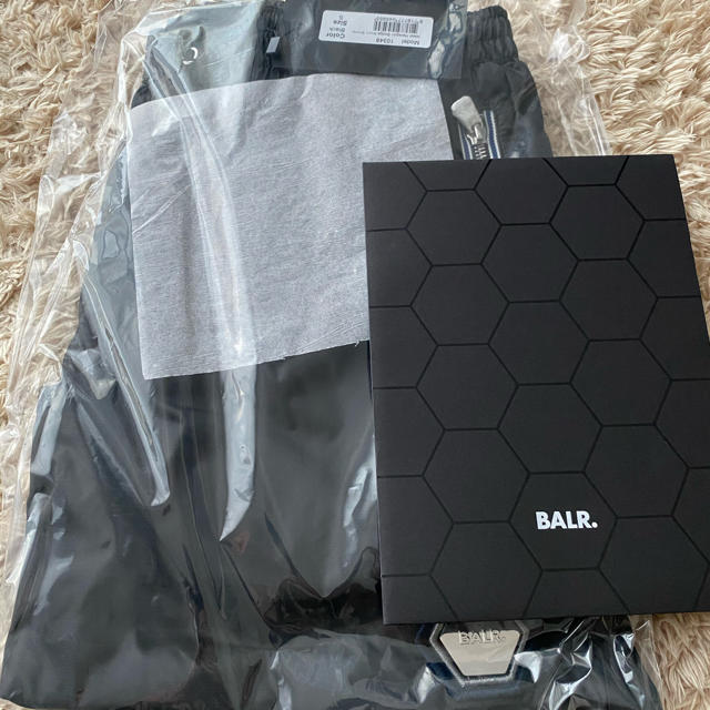 BALR.ヘキサゴンバッジスウィムショーツ　ブラック　Sサイズ メンズの水着/浴衣(着物)の商品写真