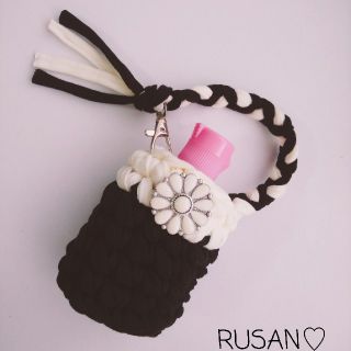 大人気♡　手ピカジェルホルダー　handmade(外出用品)