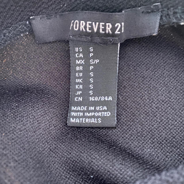FOREVER 21(フォーエバートゥエンティーワン)のFOREVER21 タイト ミニスカート レディースのスカート(ミニスカート)の商品写真