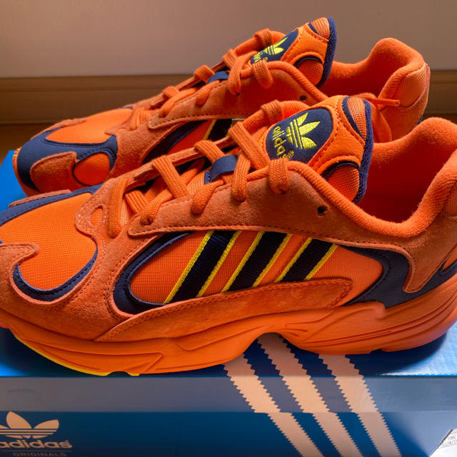 adidas(アディダス)のadidas YUNG-1    27センチ　レア メンズの靴/シューズ(スニーカー)の商品写真