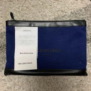 バレンシアガ(Balenciaga)のバレンシアガ ネイビークリップL 付属品有balenciaga クラッチバッグ(セカンドバッグ/クラッチバッグ)