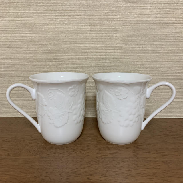 WEDGWOOD(ウェッジウッド)のウェッジウッド  ペアマグカップ インテリア/住まい/日用品のキッチン/食器(グラス/カップ)の商品写真