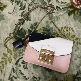 フルラ(Furla)の中古品:フルラ  メトロポリス　限定フラップ　チェーンショルダー(ショルダーバッグ)