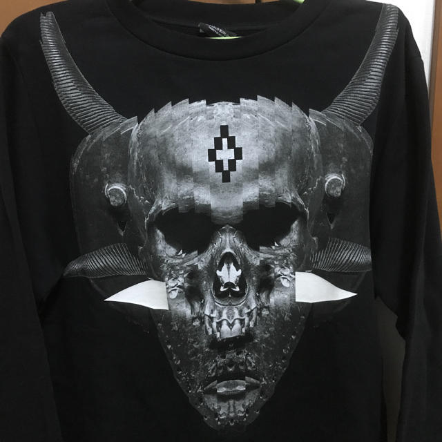 MARCELO BURLON(マルセロブロン)の新品タグ付き　MARCELO  BURLONスウェット メンズのトップス(スウェット)の商品写真