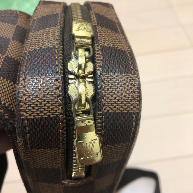 LOUIS VUITTON(ルイヴィトン)のルイビトンバック メンズのバッグ(ウエストポーチ)の商品写真