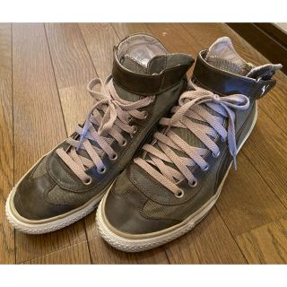 プーマ(PUMA)のプーマスニーカー　カーキ　26cm   USED(スニーカー)