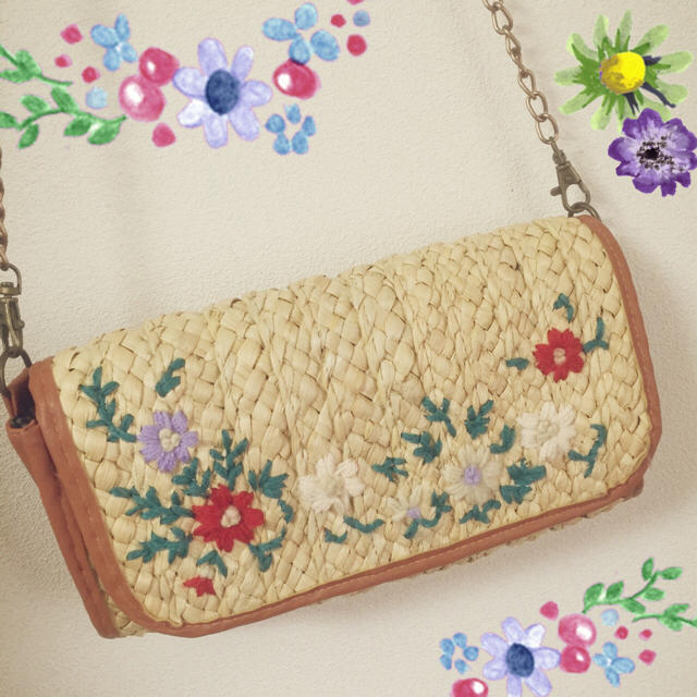 HERE'S(ヒアーズ)の刺繍 ショルダーバッグ レディースのバッグ(ショルダーバッグ)の商品写真