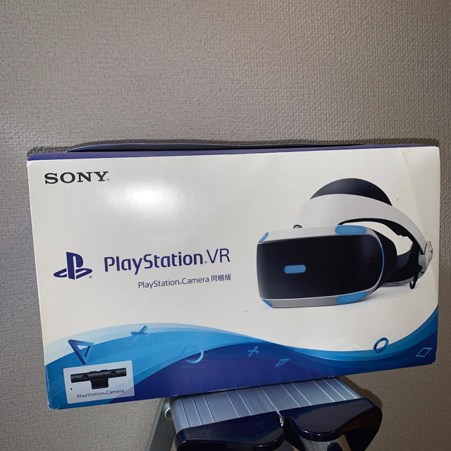 PlayStation VR(プレイステーションヴィーアール)のPSVR CUHJ-16003 送料込 おまけ付き エンタメ/ホビーのゲームソフト/ゲーム機本体(その他)の商品写真