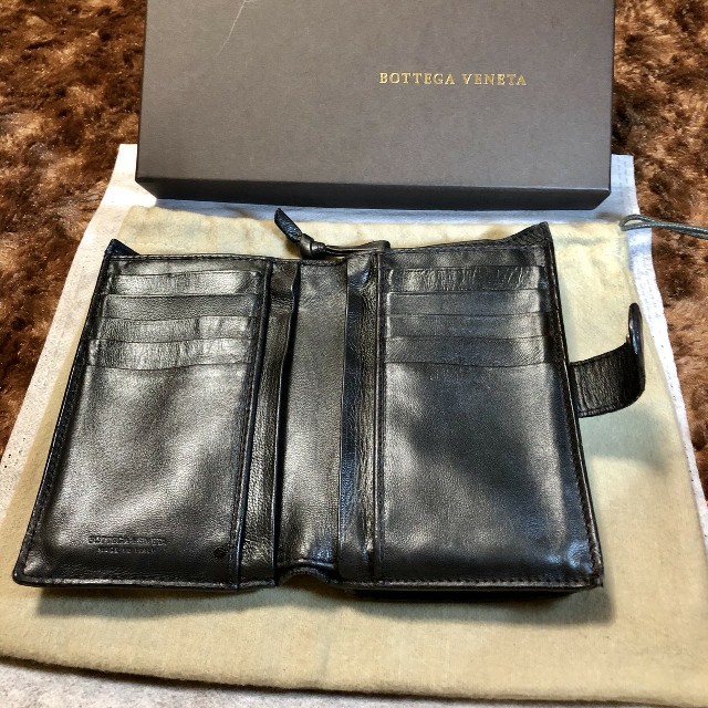 Bottega Veneta(ボッテガヴェネタ)のボッテガ・ヴェネタ　2つ折り財布　リカラー品 レディースのファッション小物(財布)の商品写真