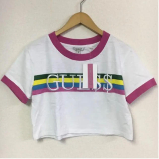 GUESS(ゲス)のGUESS ショート丈Tシャツ レディースのトップス(Tシャツ(半袖/袖なし))の商品写真