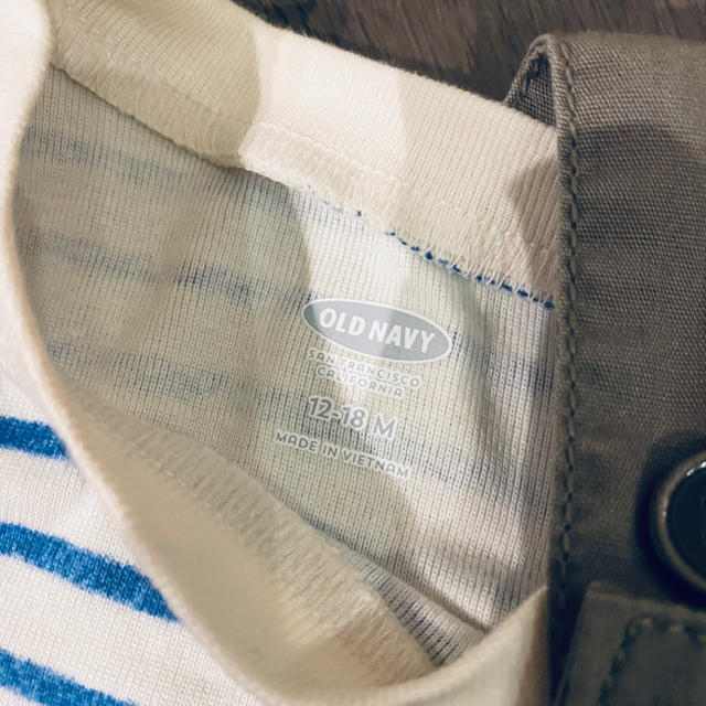 Old Navy(オールドネイビー)のOLD NAVY新品　オーバーオールとシャツのセット キッズ/ベビー/マタニティのベビー服(~85cm)(カバーオール)の商品写真