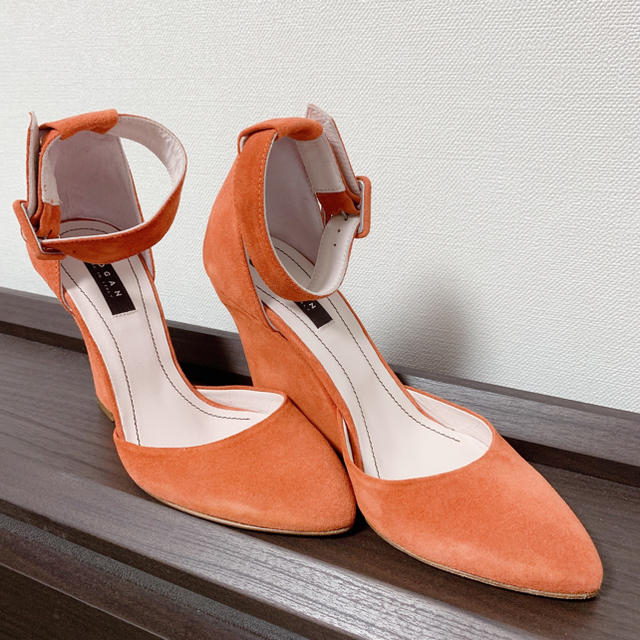 DIANA(ダイアナ)のinterchaussures 新品 定価3万超え レディースの靴/シューズ(ハイヒール/パンプス)の商品写真