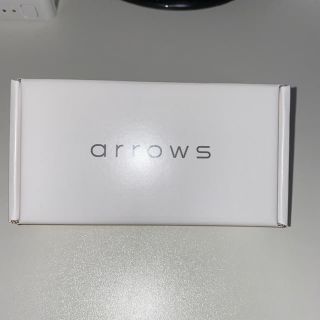 アローズ(arrows)のarrows m05(スマートフォン本体)