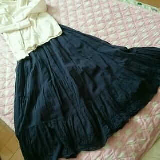 トプカピ(TOPKAPI)の２way刺繍スカート♥ネイビー(ロングスカート)