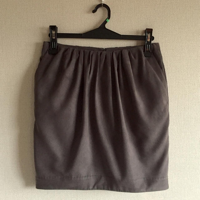 TOMORROWLAND(トゥモローランド)のアナカ♡コクーンスカート レディースのスカート(ひざ丈スカート)の商品写真
