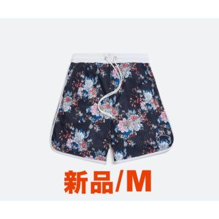 新品／即発送★KITH FLORAL PANEL ACTIVE SHORT 紺M(ショートパンツ)