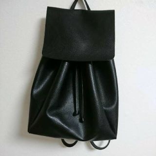 ザラ(ZARA)の[雑貨]ZARA フェイクレザーリュック(ショルダーバッグ)