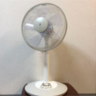 ヤマゼン(山善)のYAMAZEN 山善 30cm リビング扇風機 YLT-C30(扇風機)