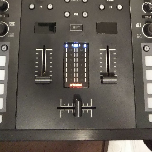 TRAKTOR KONTROL Z2 DJミキサー おまけ多数 www.krzysztofbialy.com