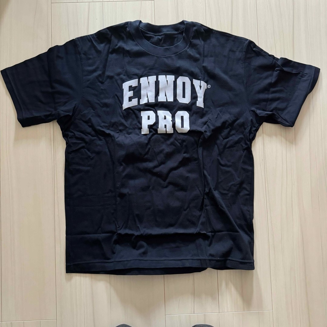 1LDK SELECT(ワンエルディーケーセレクト)のENNOY PRO TEE  NAVY  Lサイズ メンズのトップス(Tシャツ/カットソー(半袖/袖なし))の商品写真