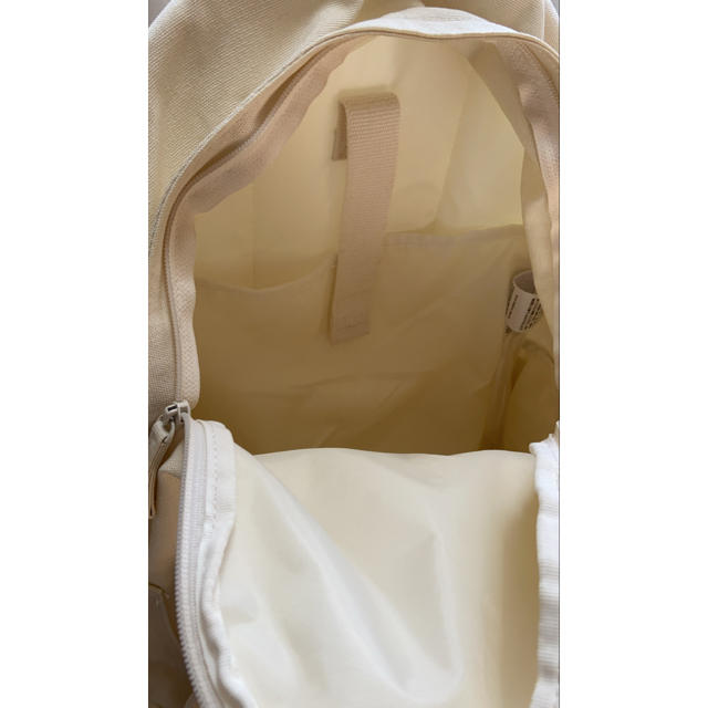 dholic(ディーホリック)のwhite リュック レディースのバッグ(リュック/バックパック)の商品写真