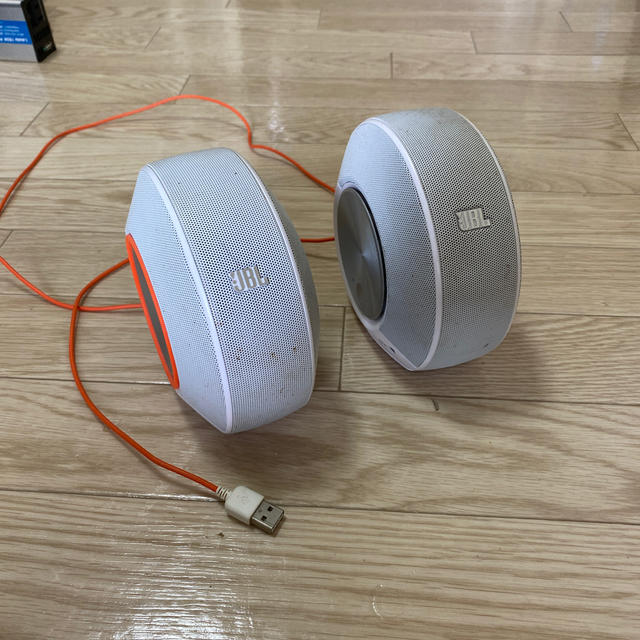 jbl pebbles スマホ/家電/カメラのオーディオ機器(スピーカー)の商品写真